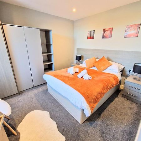 Central Reading Modern 3Br Flat - Walk To Station And High Street Kültér fotó